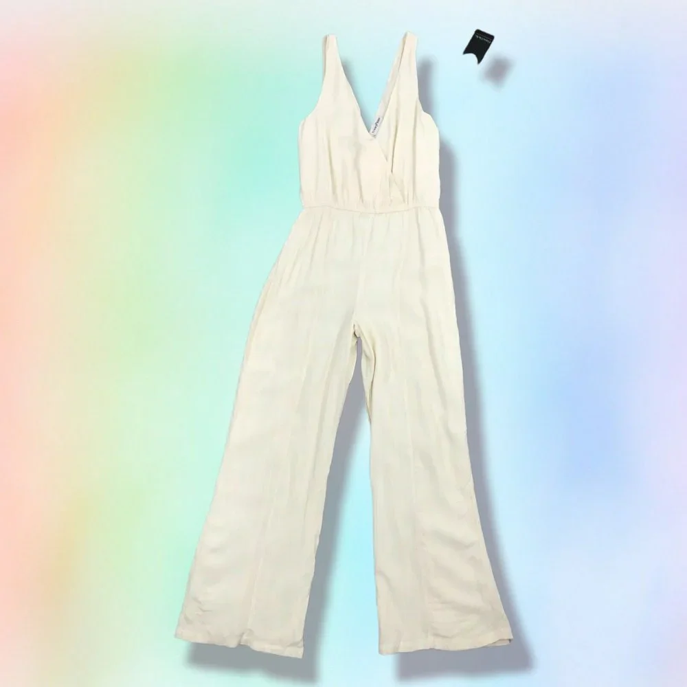 Privacy Please XS Ivory Jumpsuit‎ Gansel Sleeveless V Neck NWT
